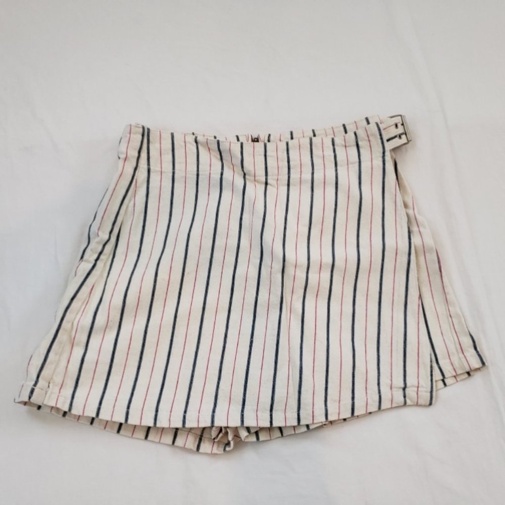 Forewarned Skirt Front Shorts 14
